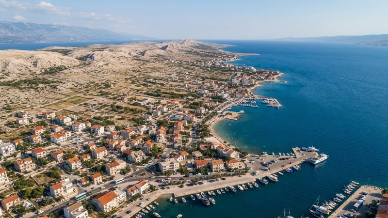 Kombi prevoz iz Novog Sada za ostrvo Pag — Shark Travel